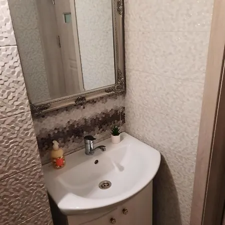 Marydeea Apartman *
